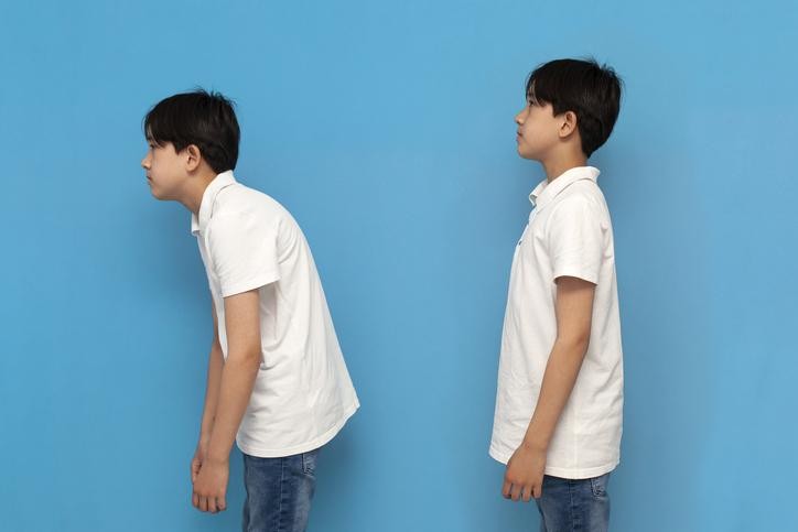 子どもの悪い姿勢